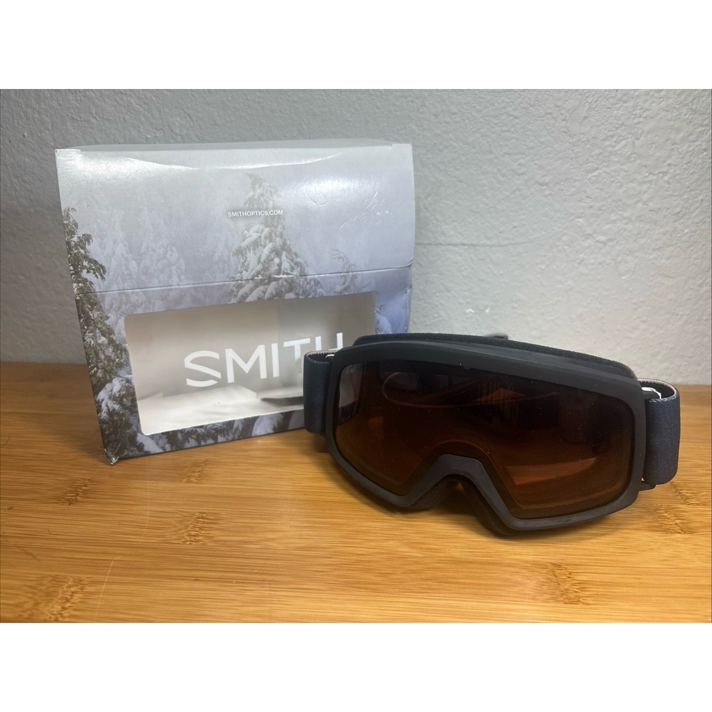 Smith Goggles Rascal Black Frame S2 Filter RC36 Lens Youth Fit Small